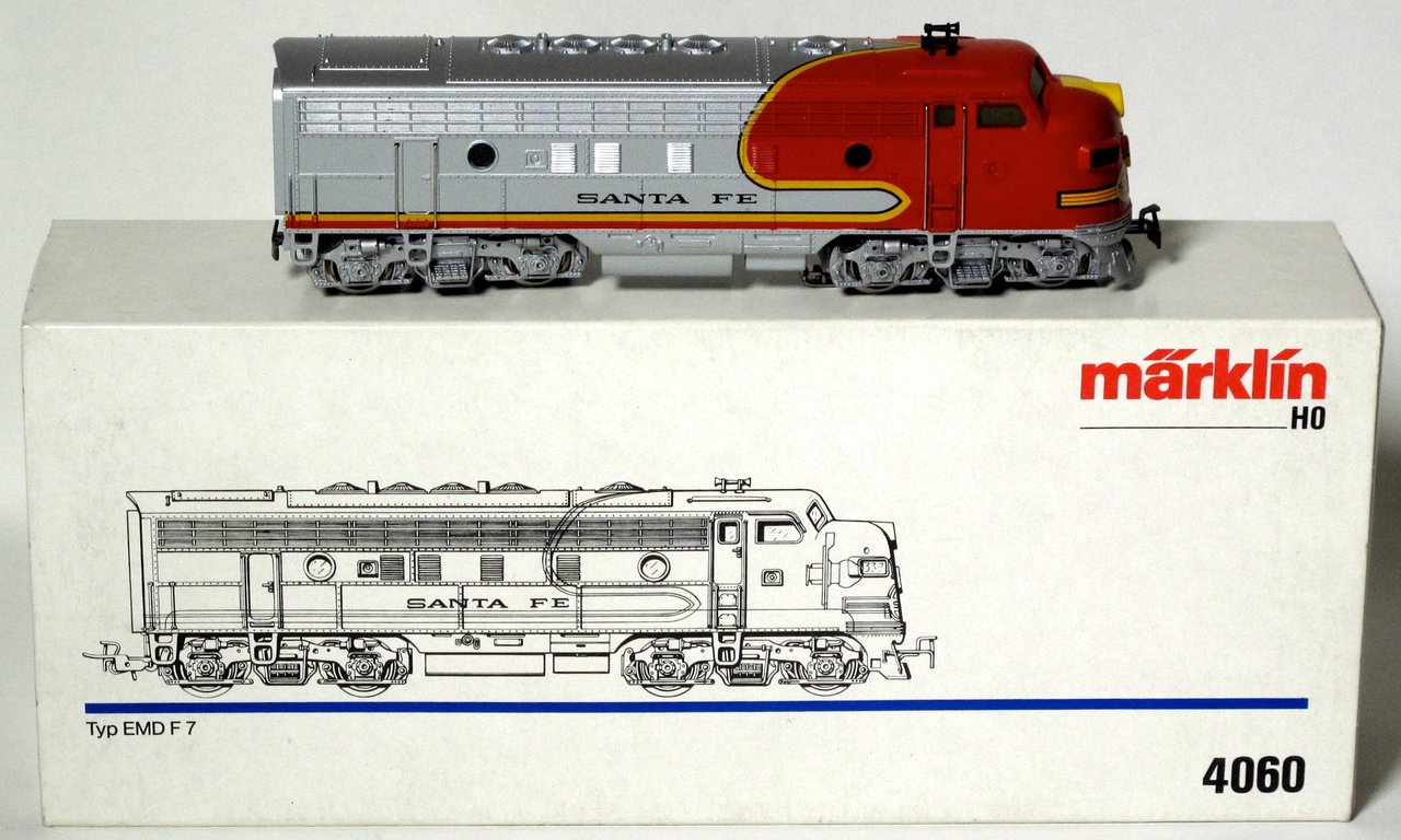MARKLIN 4060 Locomotora sin motor Typ EMD F 7