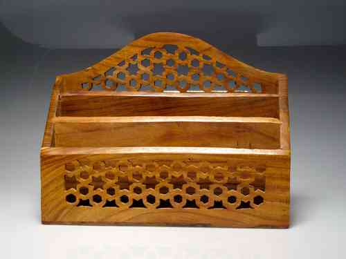 Organizador de madera para cartas y sobres (SEMI-NUEVO) 25 X 20 X 8,5 cm.
