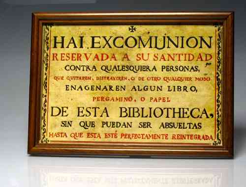 Table with wooden frame "Hai Ex-communion" (OWNED)