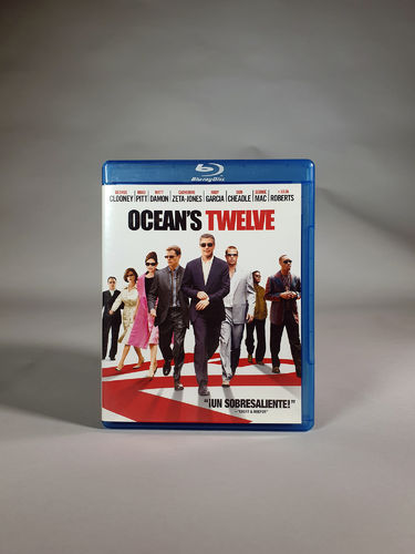 Blu-ray Disc "OCEAN'S TWELVE" (SEMI-NEW)